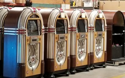 Vintage Cars, Juke Boxes and Rock ‘n Roll Highlight South Bay Event