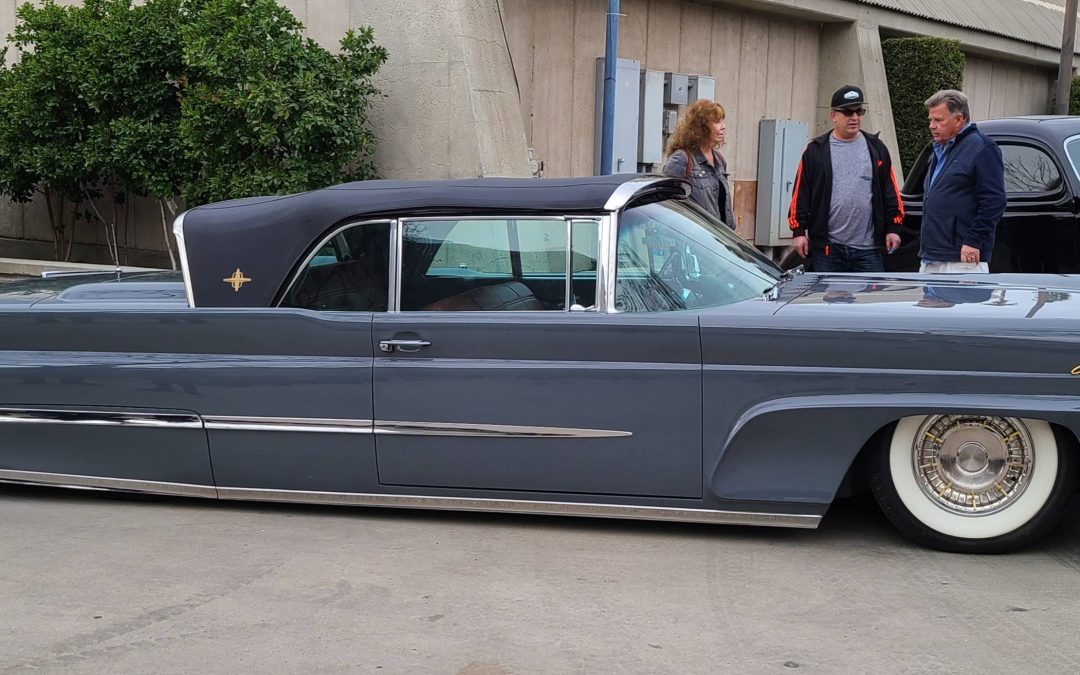 Grand National Roadster Show Features Kaleidoscope of Colors, Styles and Makes