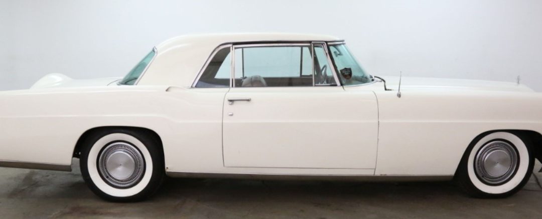 Classic Mark IIs Dazzle at Coronado’s Motorcars on MainStreet Show